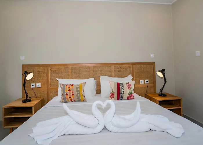 Hotel The Peacock Inn 3*