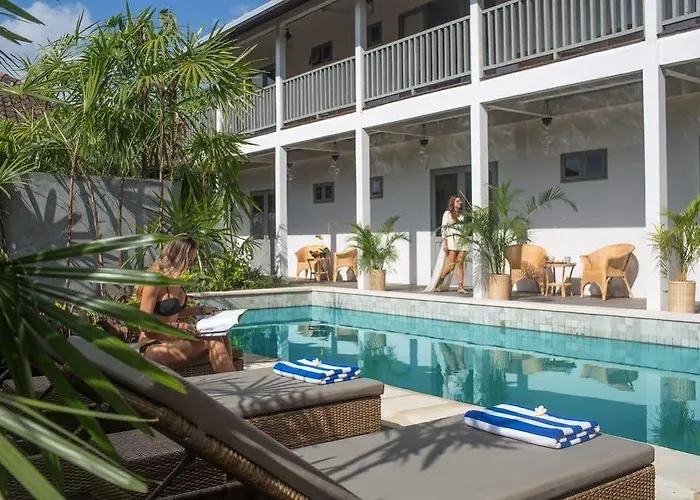The Peacock Inn Hotel 3*